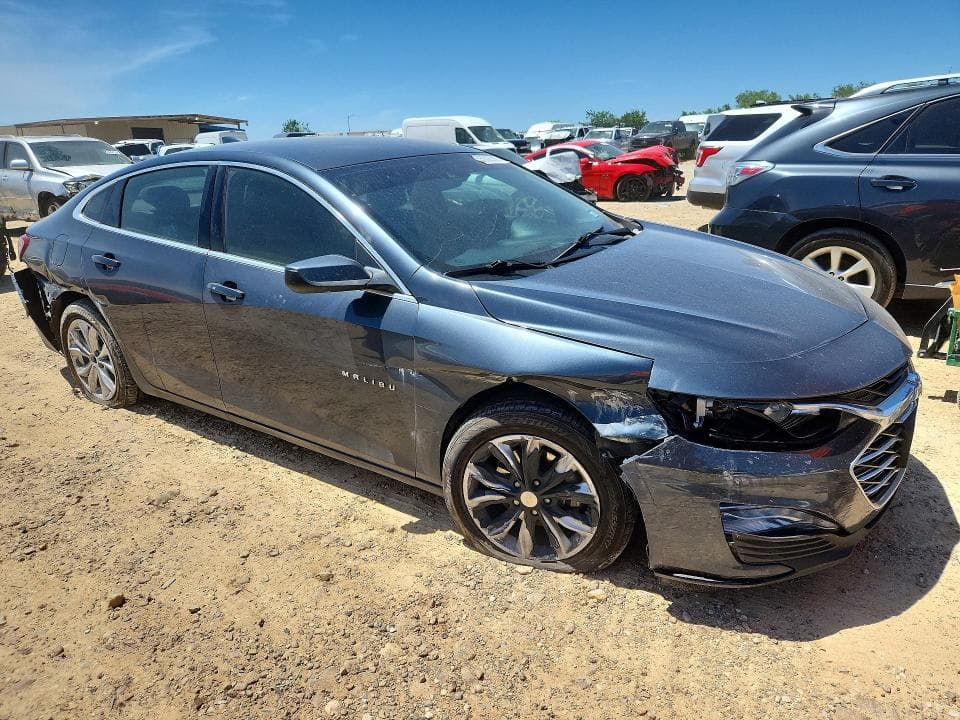 2021 CHEVROLET MALIBU LT 4