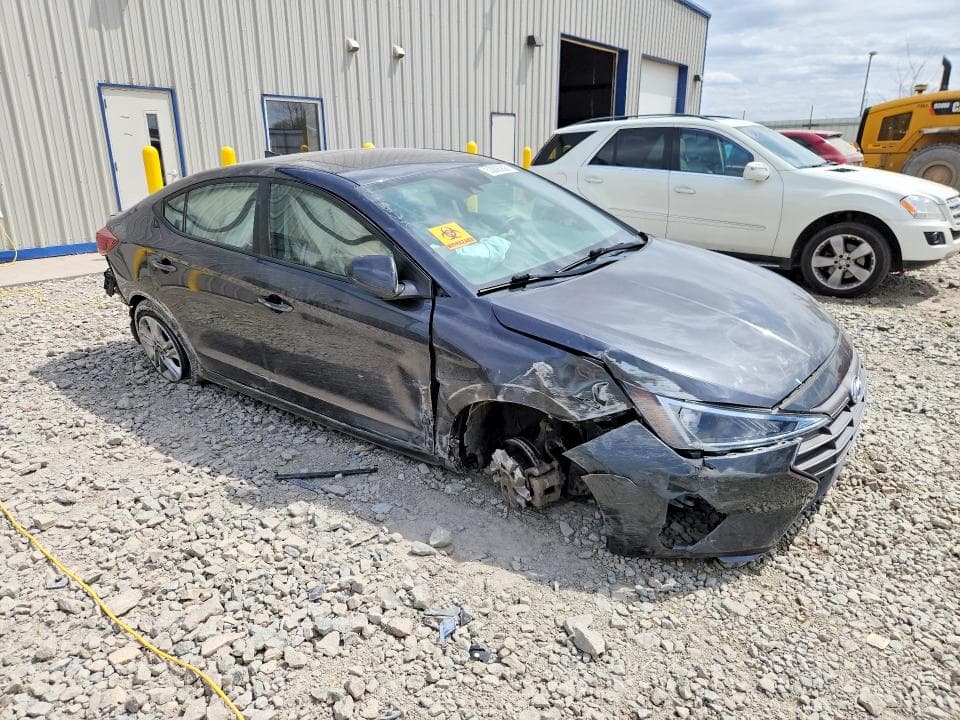 2020 HYUNDAI ELANTRA VALUE EDITION 4