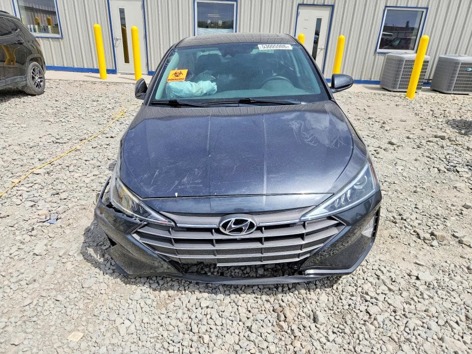 2020 HYUNDAI ELANTRA VALUE EDITION 5