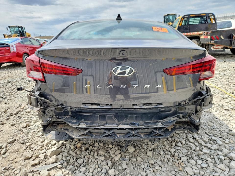 2020 HYUNDAI ELANTRA VALUE EDITION 6