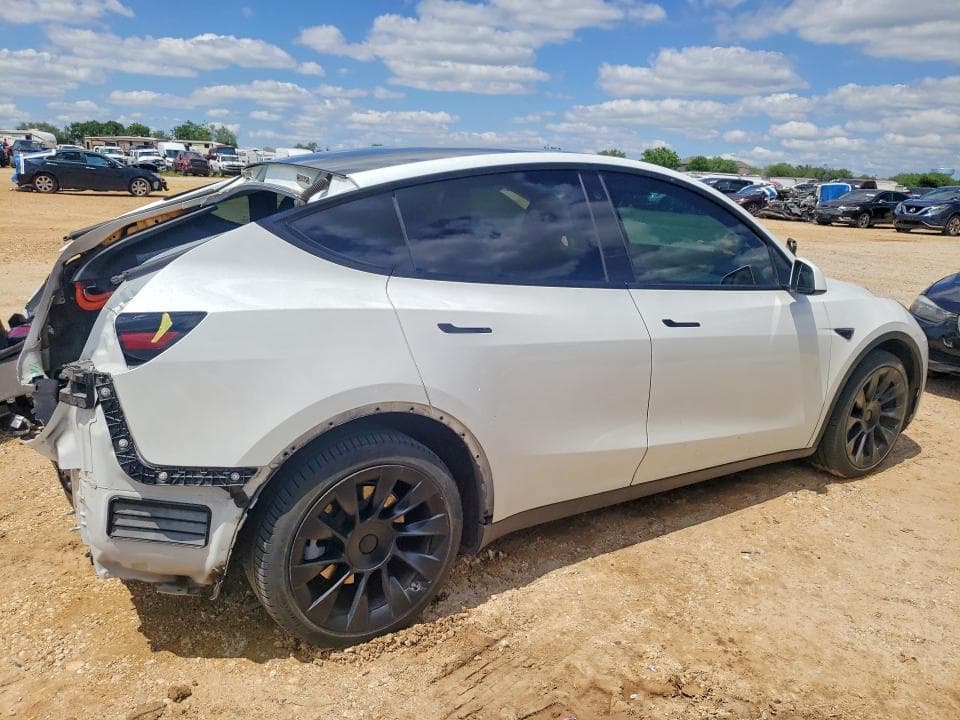 2021 TESLA MODEL Y 3