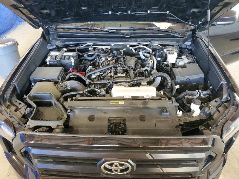 2024 TOYOTA TACOMA SR SR 11