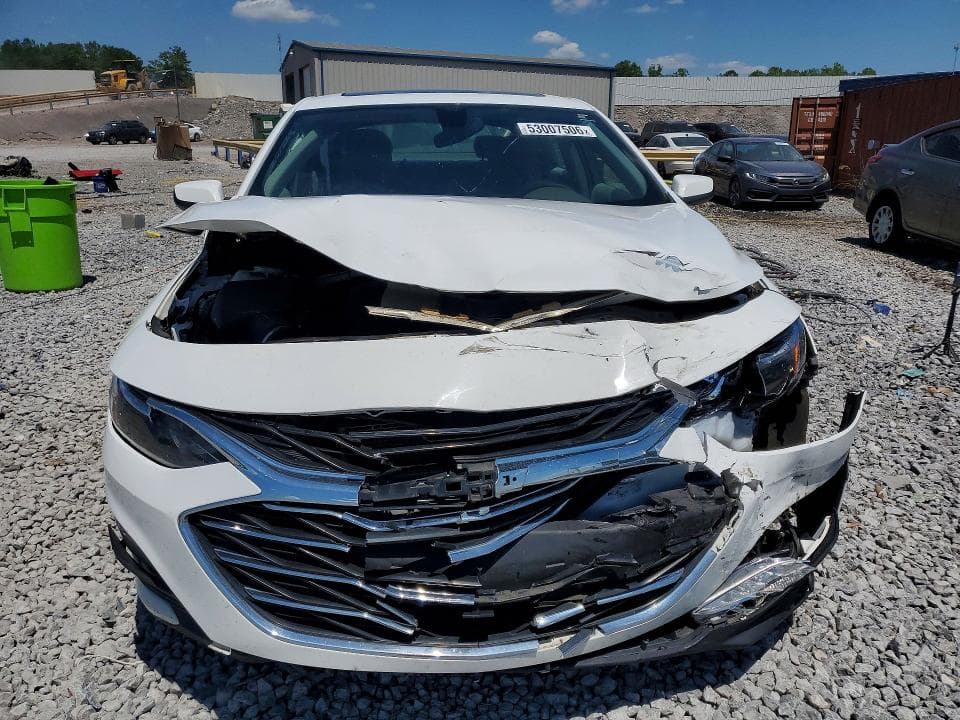 2022 CHEVROLET MALIBU LT LT 5