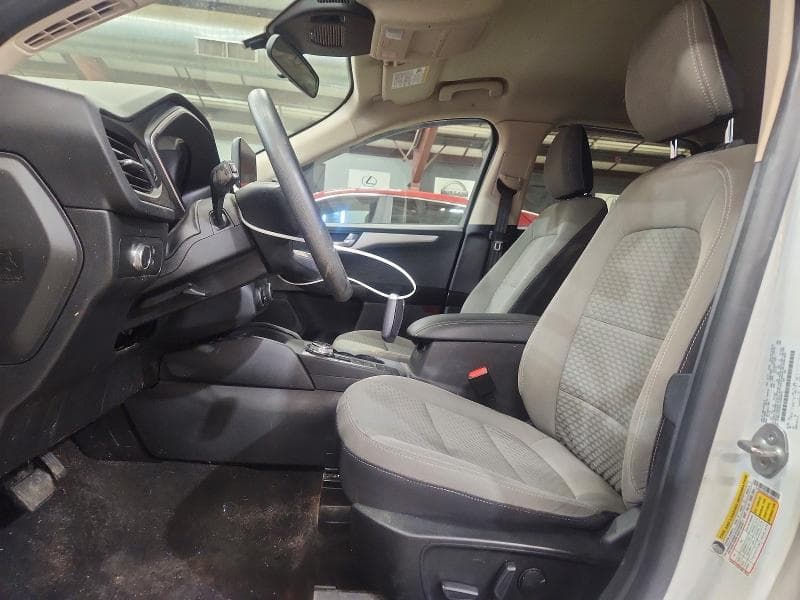 2020 FORD ESCAPE SE 8