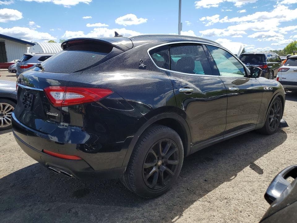 2018 MASERATI LEVANTE S S 4