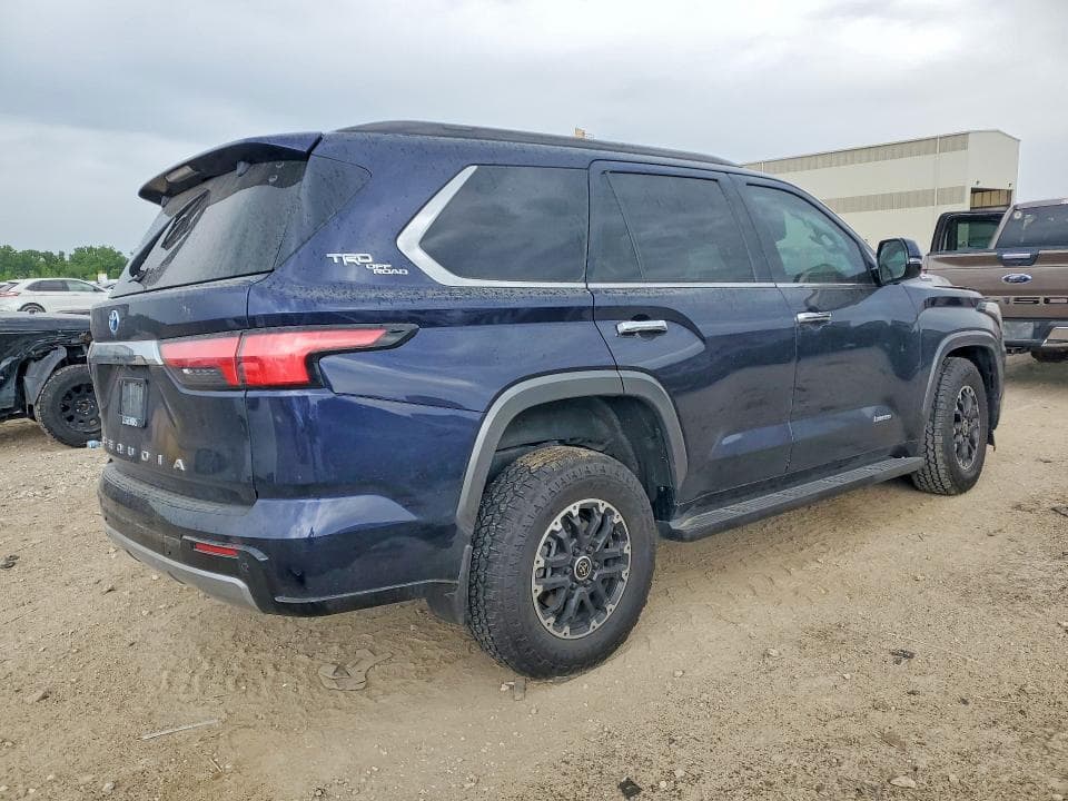 2023 TOYOTA SEQUOIA LIMITED 3