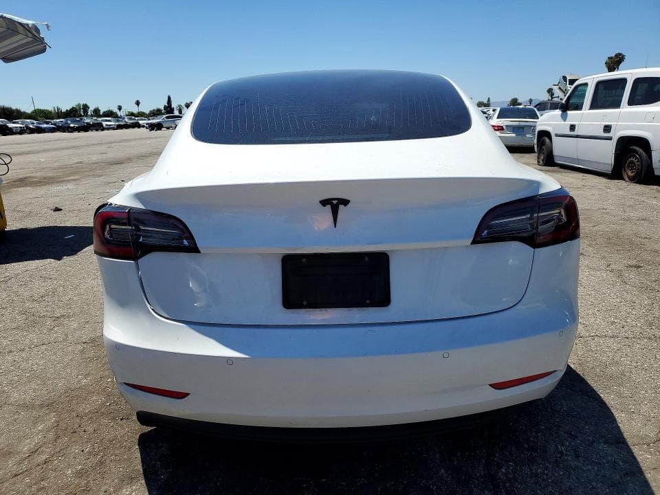2020 TESLA MODEL 3 6