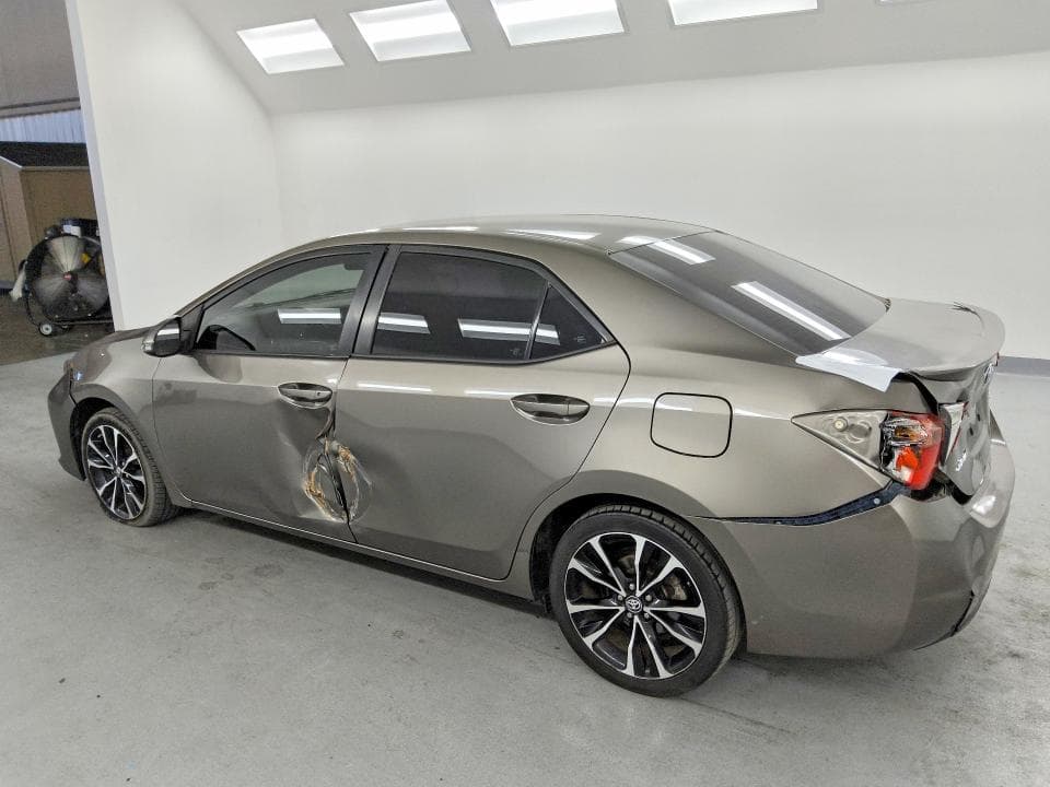 2019 TOYOTA COROLLA SE 2
