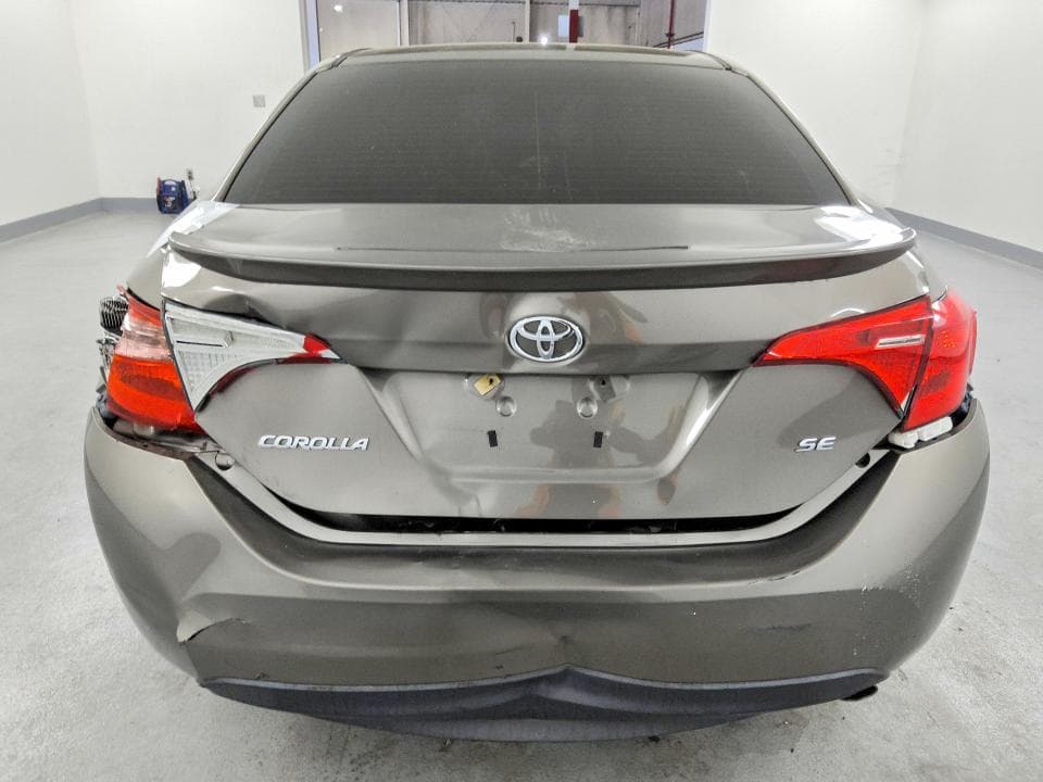 2019 TOYOTA COROLLA SE 6