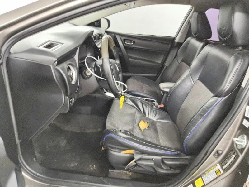 2019 TOYOTA COROLLA SE 7