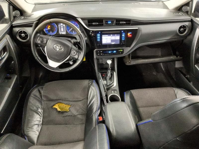 2019 TOYOTA COROLLA SE 8