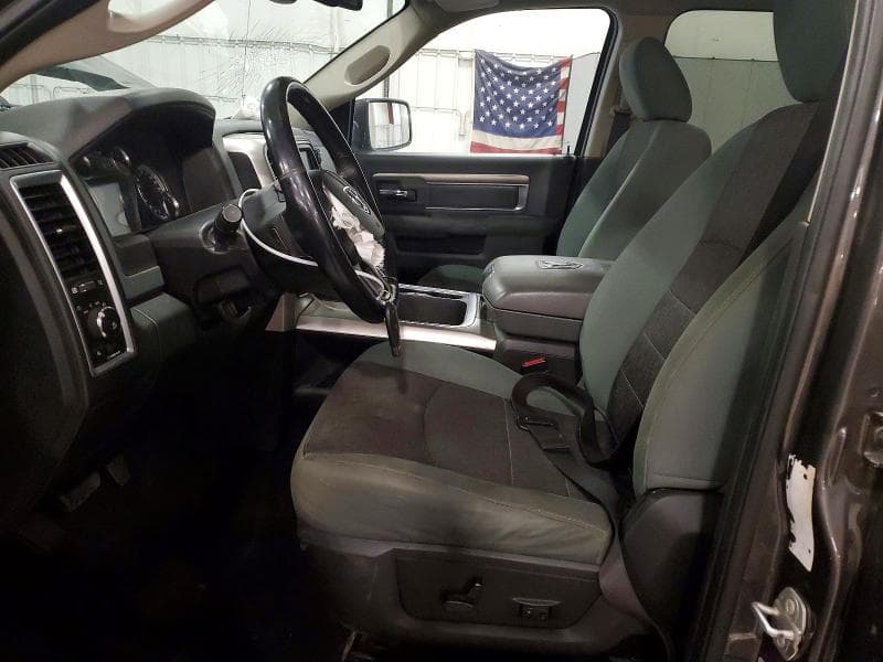 2017 RAM 1500 SLT 7