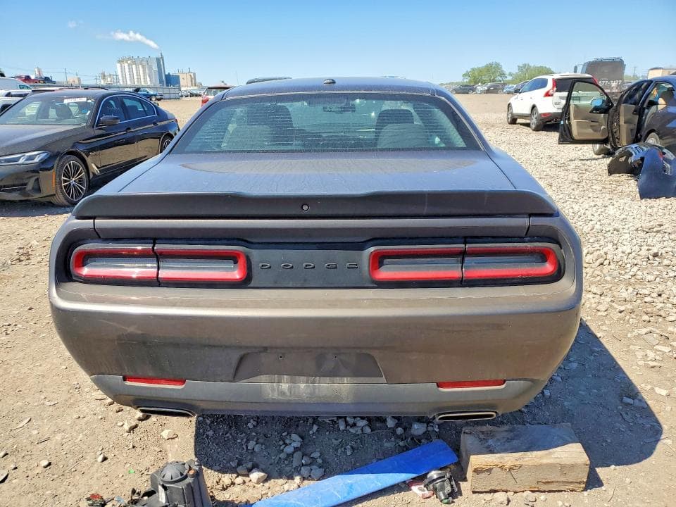 2021 DODGE CHALLENGER SXT 6