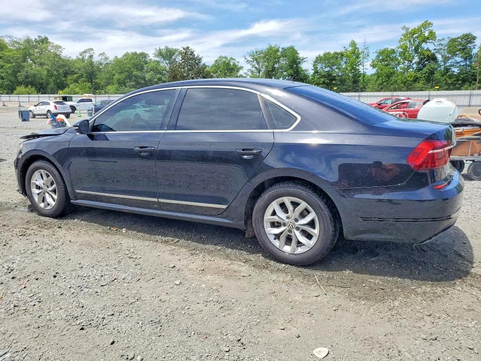 2017 VOLKSWAGEN PASSAT S S 2