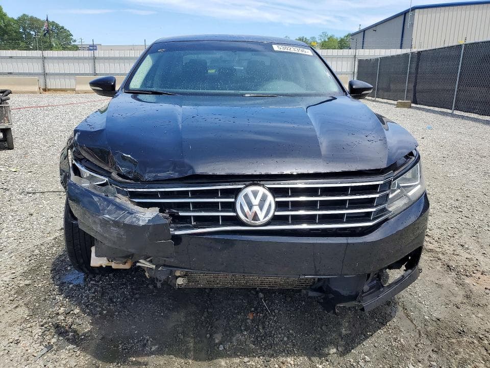 2017 VOLKSWAGEN PASSAT S S 5