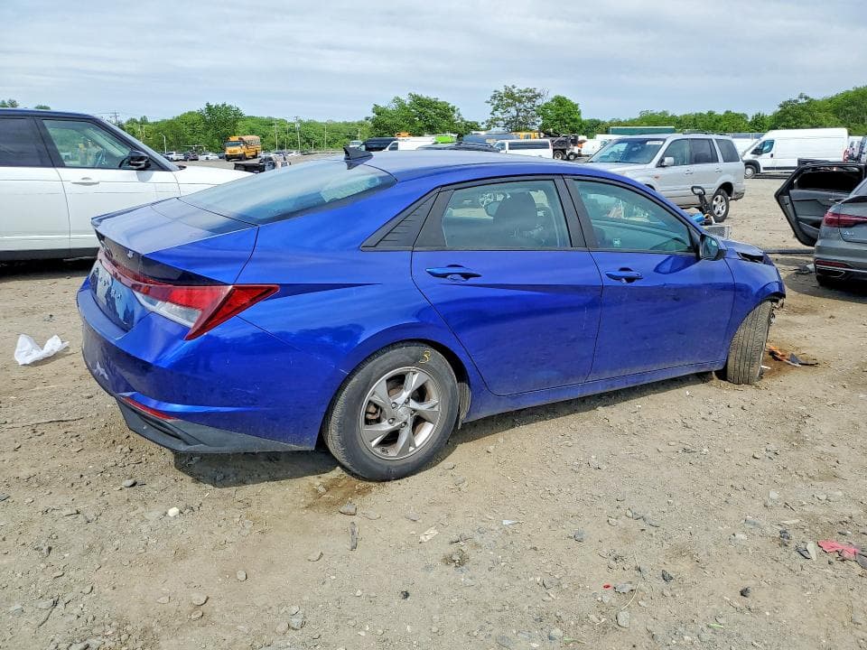 2021 HYUNDAI ELANTRA SE SE 3