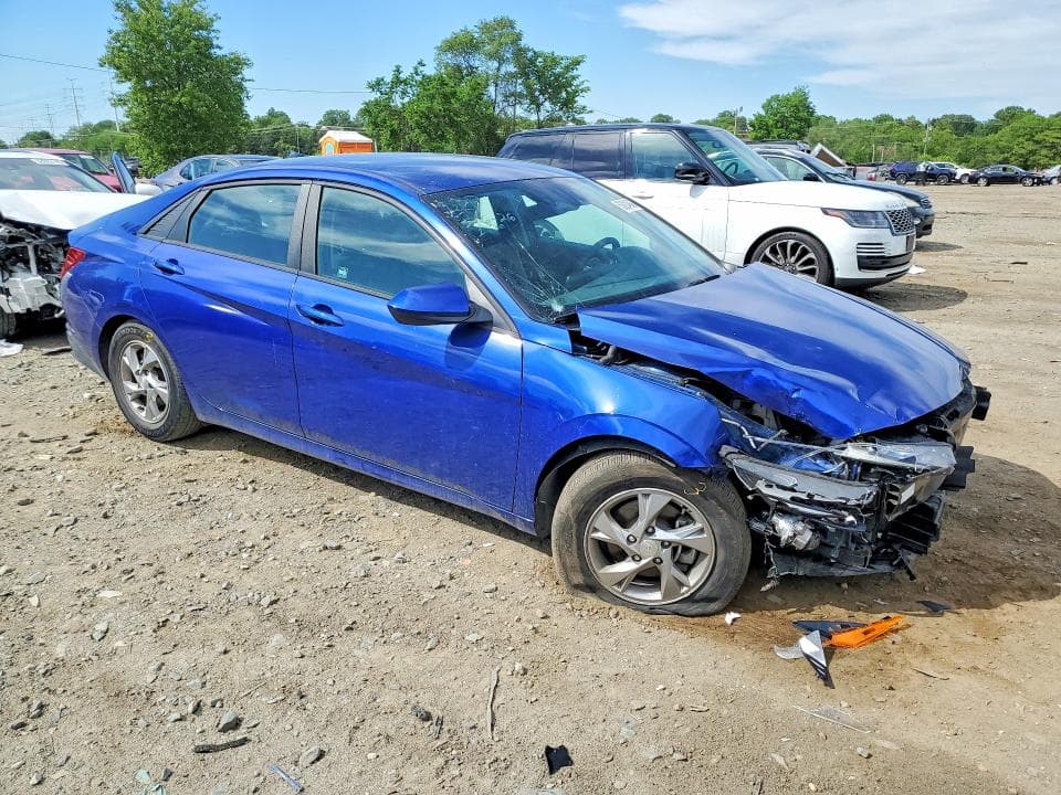 2021 HYUNDAI ELANTRA SE SE 4