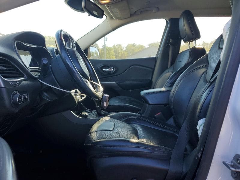 2020 JEEP CHEROKEE LATITUDE PLUS 7