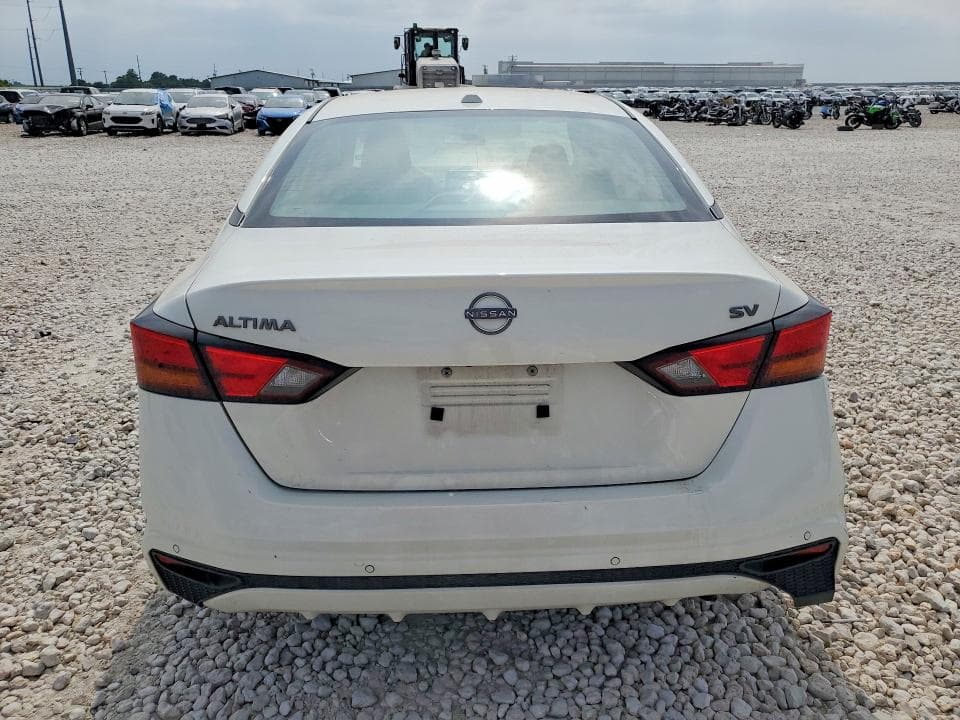 2024 NISSAN ALTIMA SV 6