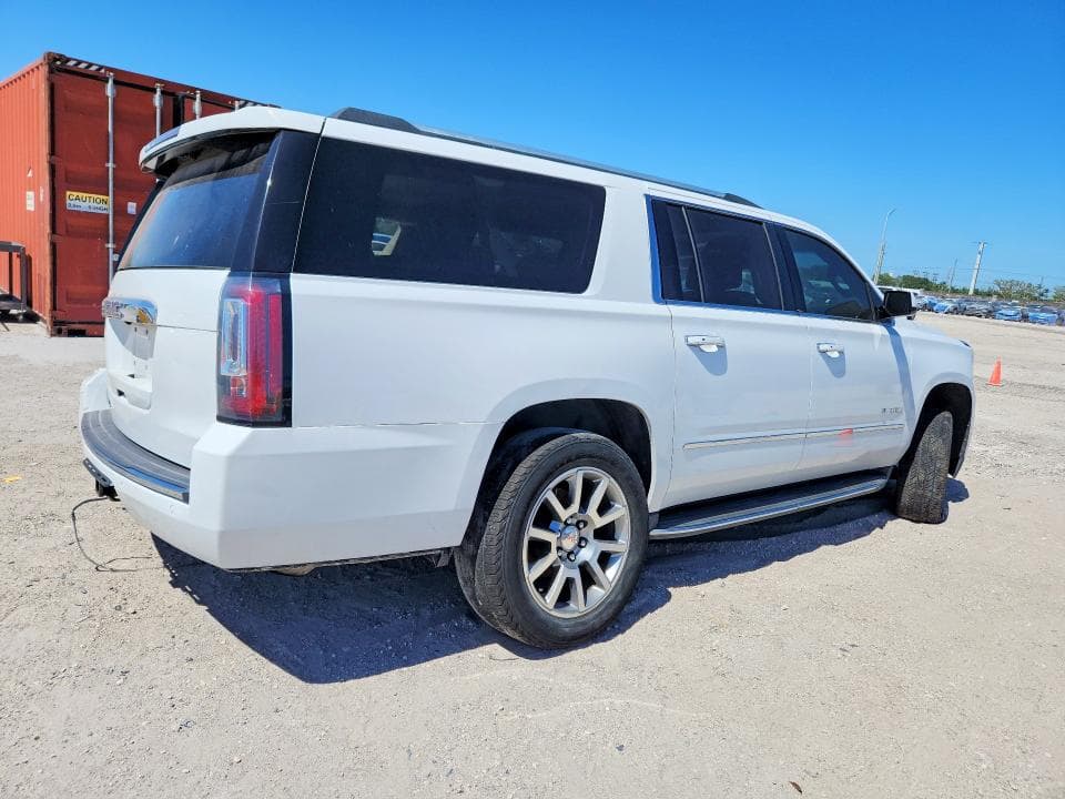 2020 GMC YUKON XL DENALI 3