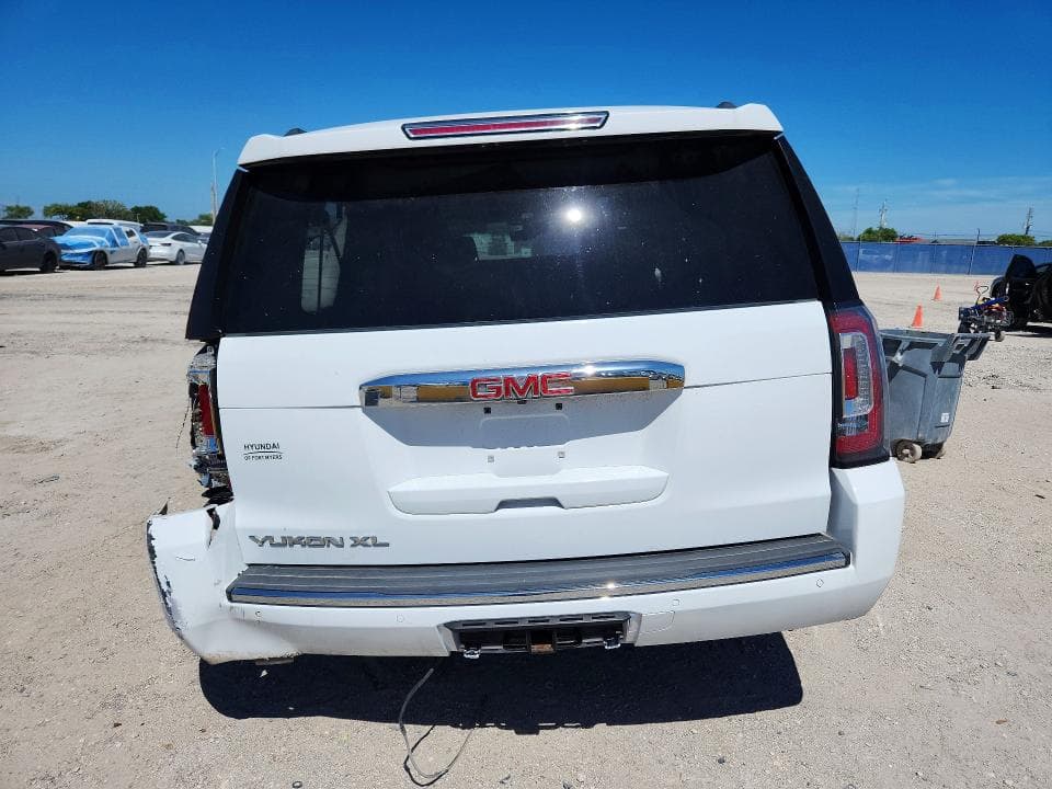 2020 GMC YUKON XL DENALI 6