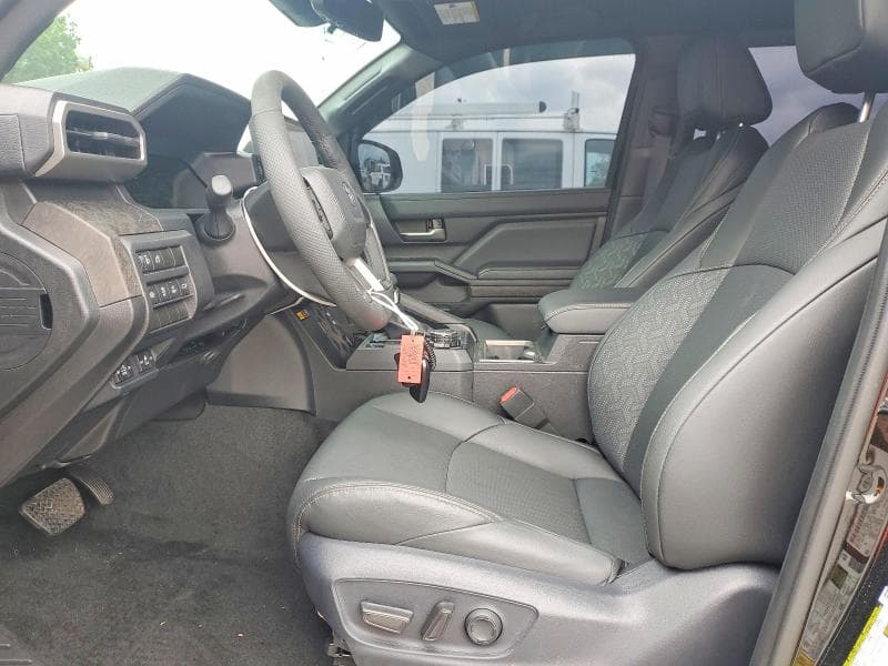 2025 TOYOTA TACOMA LIMITED 7