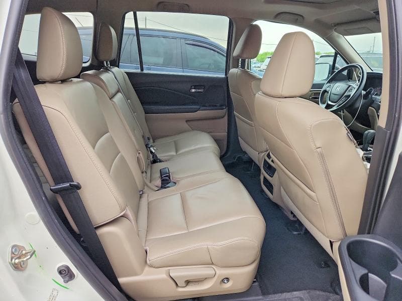2016 HONDA PILOT EXLN 11