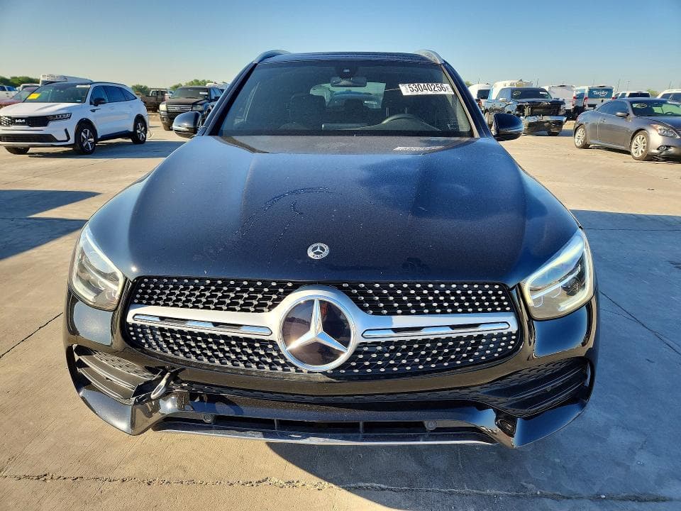 2020 MERCEDES-BENZ GLC 300 4MATIC 300 4MATIC 5