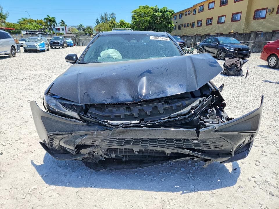 2026 TOYOTA CAMRY SE 5
