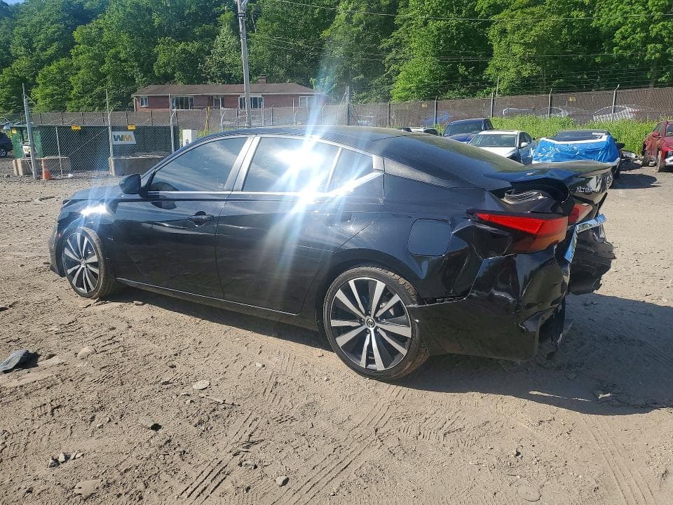 2022 NISSAN ALTIMA SR SR 2