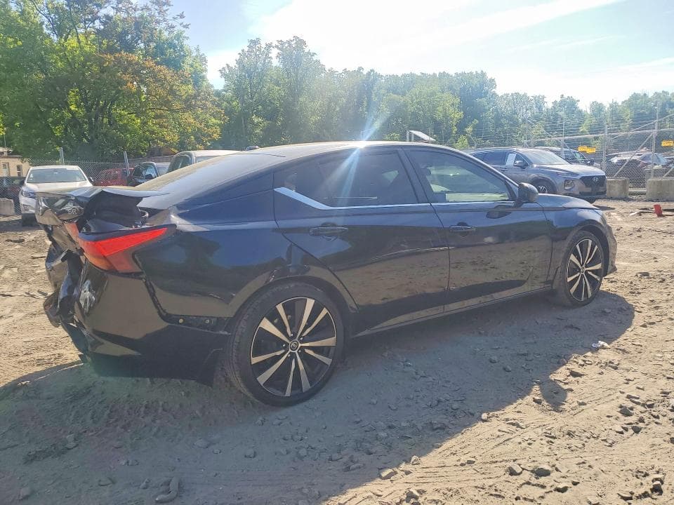 2022 NISSAN ALTIMA SR SR 3