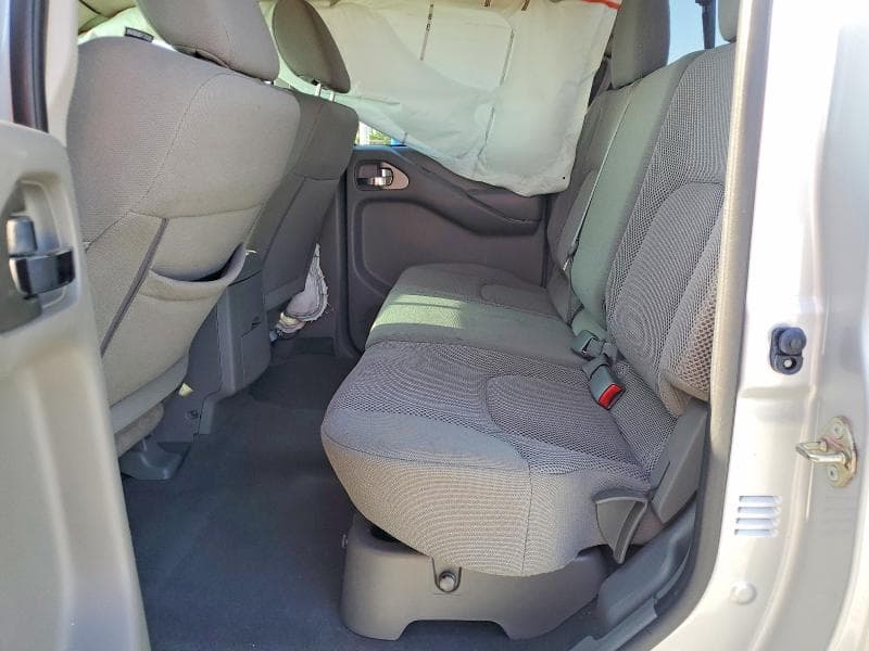 2019 NISSAN FRONTIER SV 10