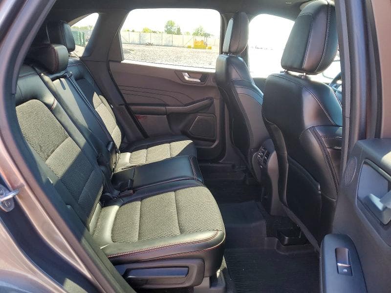 2023 FORD ESCAPE ST LINE SELECT 11