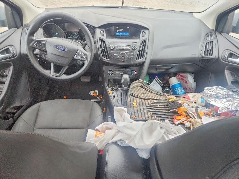 2018 FORD FOCUS SE 8