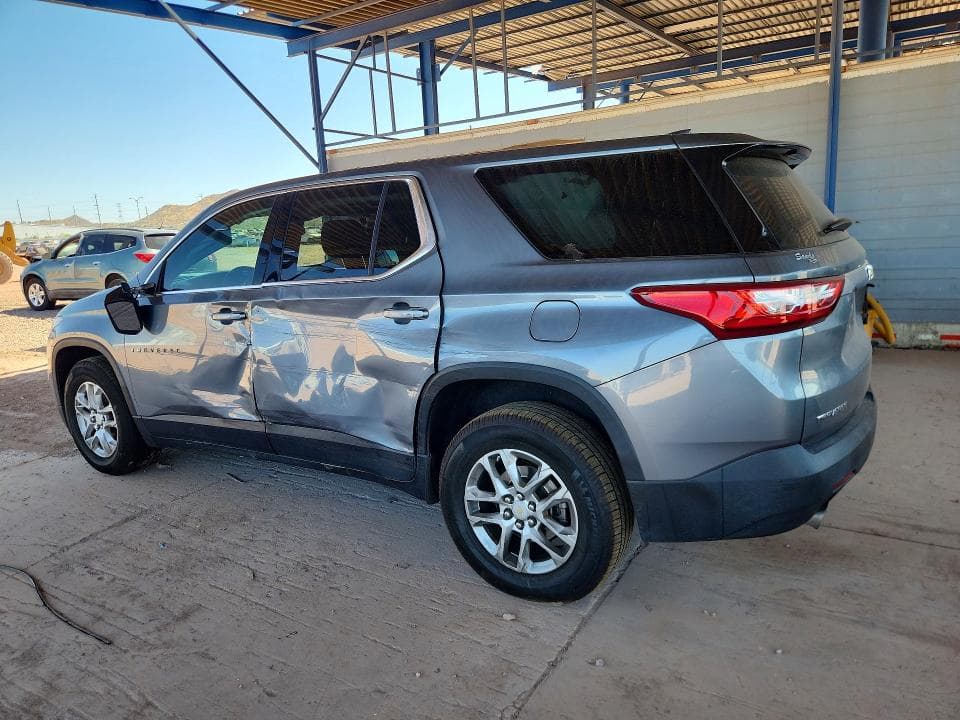 2018 CHEVROLET TRAVERSE LS 2