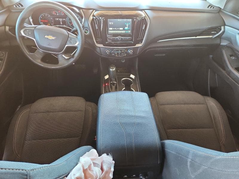 2018 CHEVROLET TRAVERSE LS 8