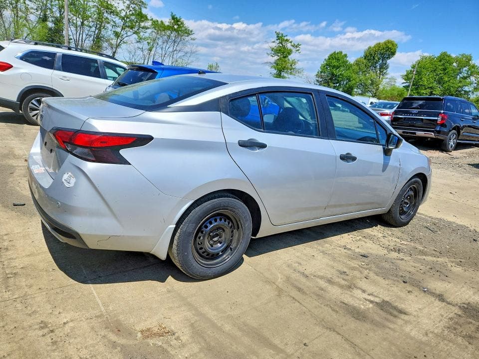 2021 NISSAN VERSA S S 3