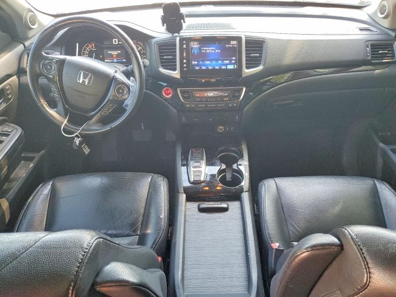 2017 HONDA PILOT TOURING 8