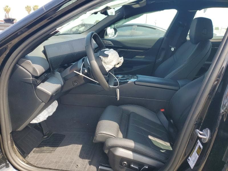 2025 BMW 530 I I 7