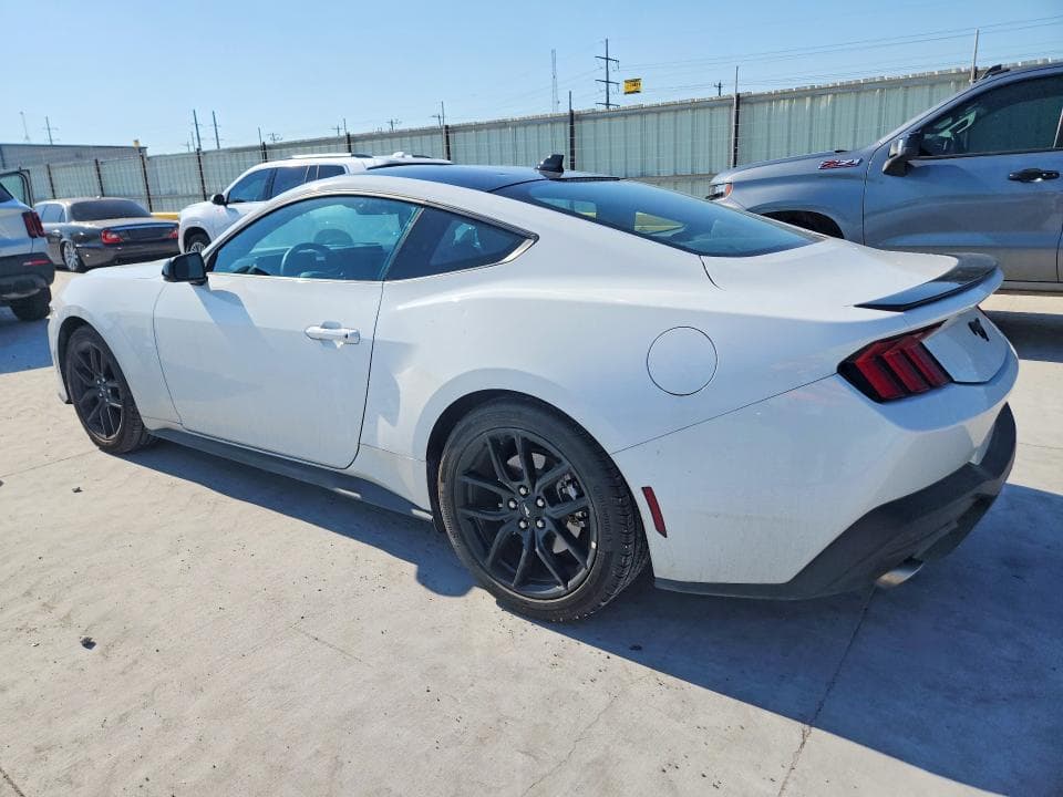 2025 FORD MUSTANG 2
