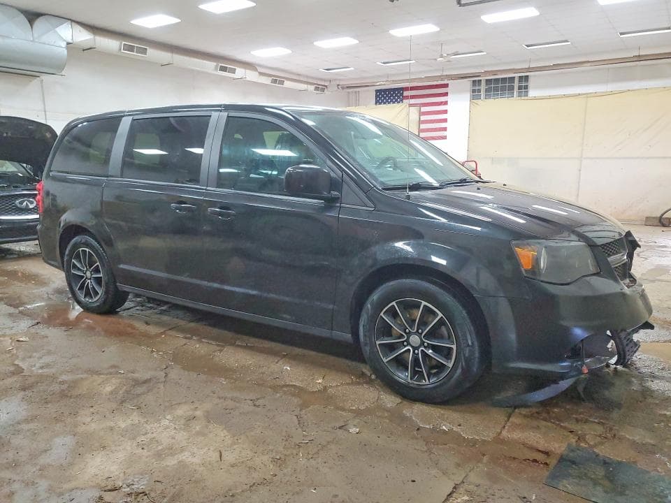 2019 DODGE GRAND CARAVAN GT 4