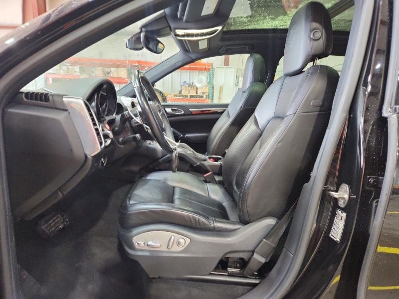 2017 PORSCHE CAYENNE 7