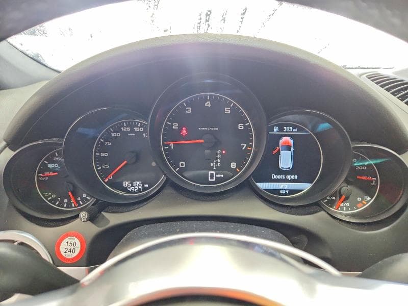 2017 PORSCHE CAYENNE 9