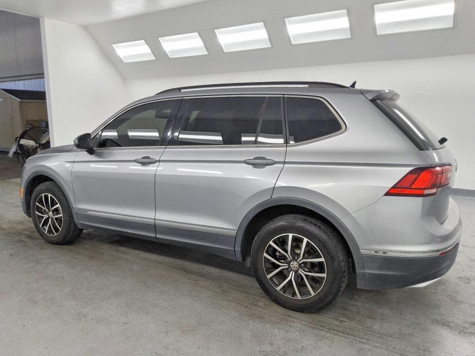 2021 VOLKSWAGEN TIGUAN SE 2