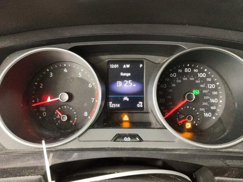 2021 VOLKSWAGEN TIGUAN SE 9