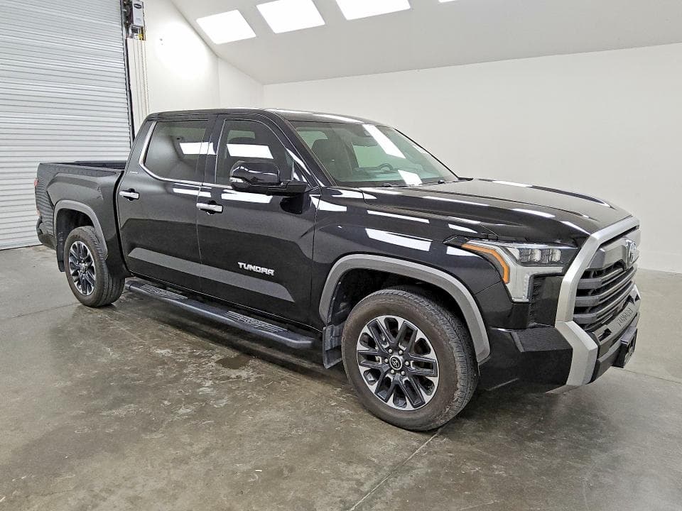 2024 TOYOTA TUNDRA CREWMAX LIMITED 4