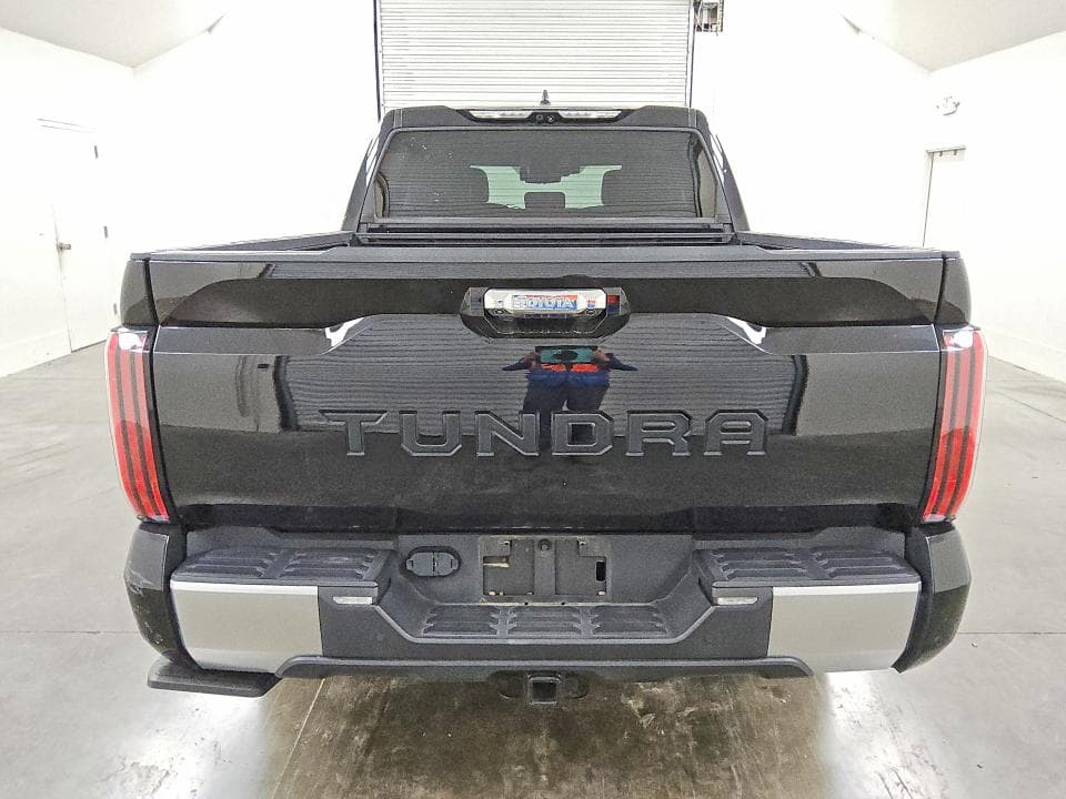 2024 TOYOTA TUNDRA CREWMAX LIMITED 6