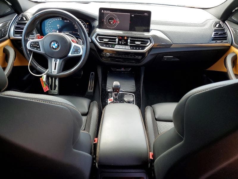 2022 BMW X4 M 8
