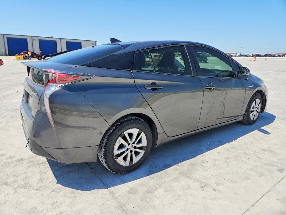 2018 TOYOTA PRIUS TWO 3