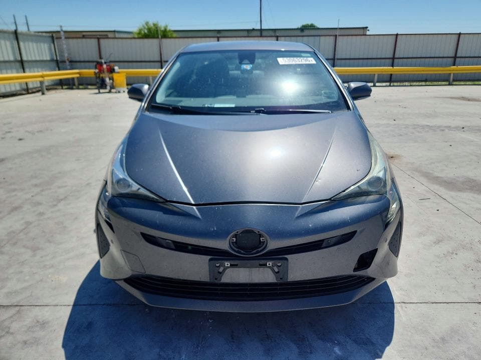 2018 TOYOTA PRIUS TWO 5